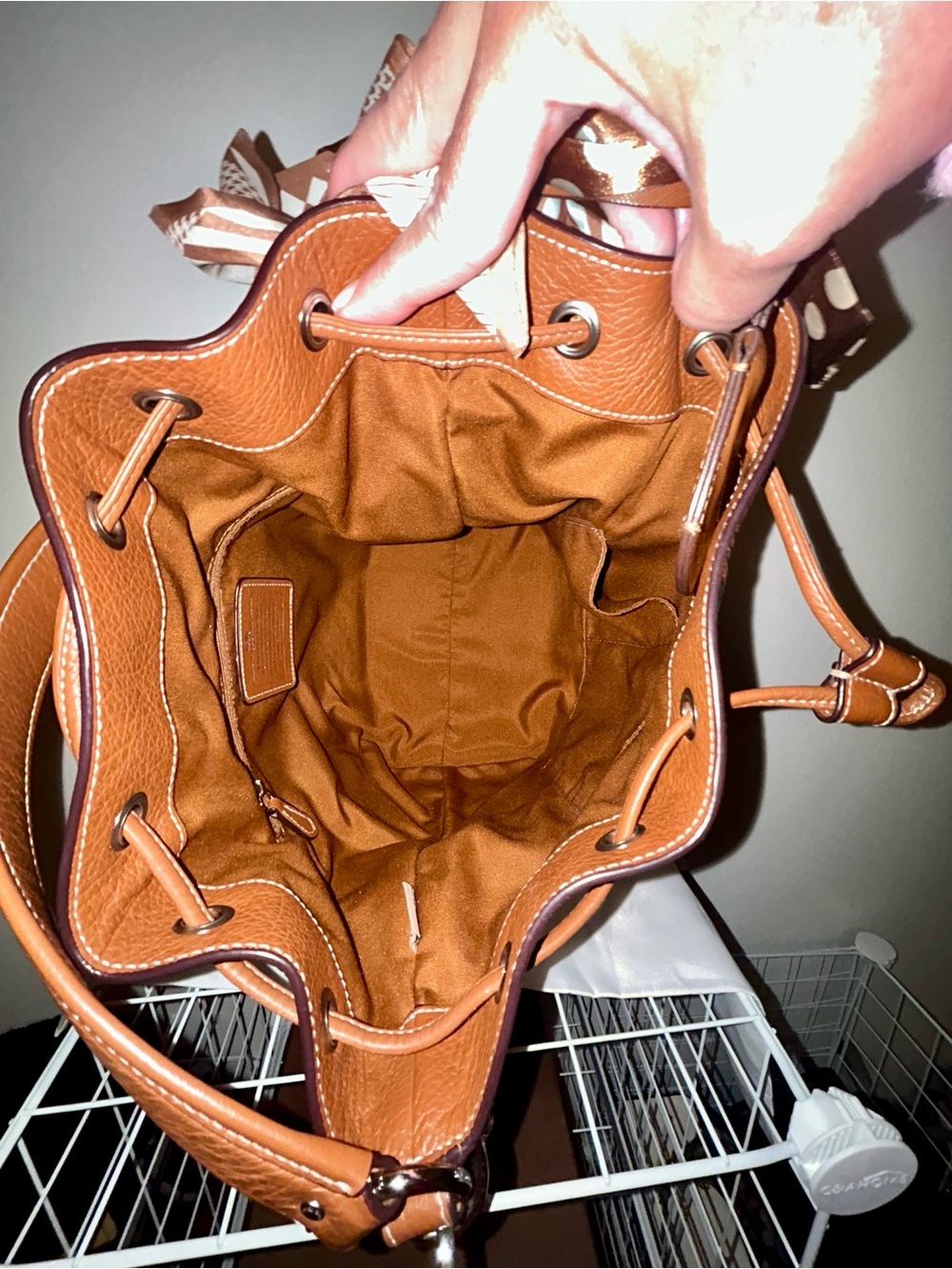 Coach Mickie Drawstring Spectator Bucket Bag.  Pebble Leather, EUC Vintage - Picture 11 of 12